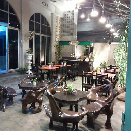 The Grand Palace Hostel Bangkok Kültér fotó